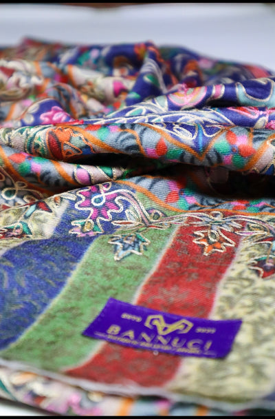 The Ultimate Guide to Pashmina Shawls: From Pure Pashmina to Handmade and Designer Shawls