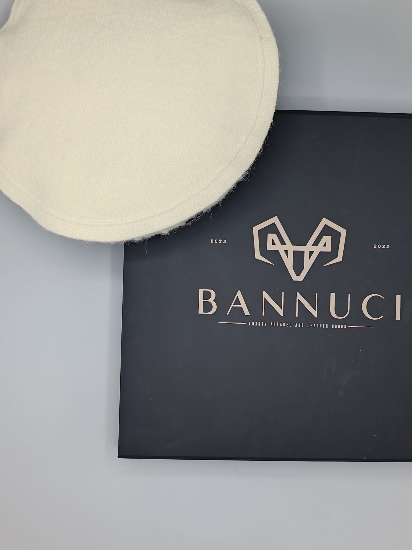Luxury Hand Made Pure Woolen Off White Chitrali Pakol Cap – Bannuci
