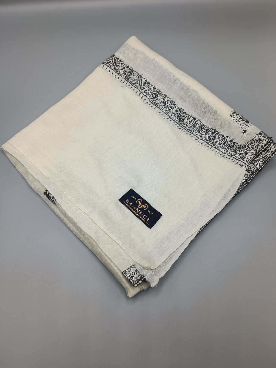 Premium Quality Off White Hand Embroidered Pashmina Cashmere Stole