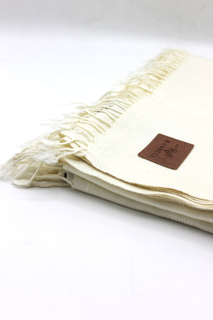 Premium Quality  Snowflakes Off-White Pure Woolen Shawl