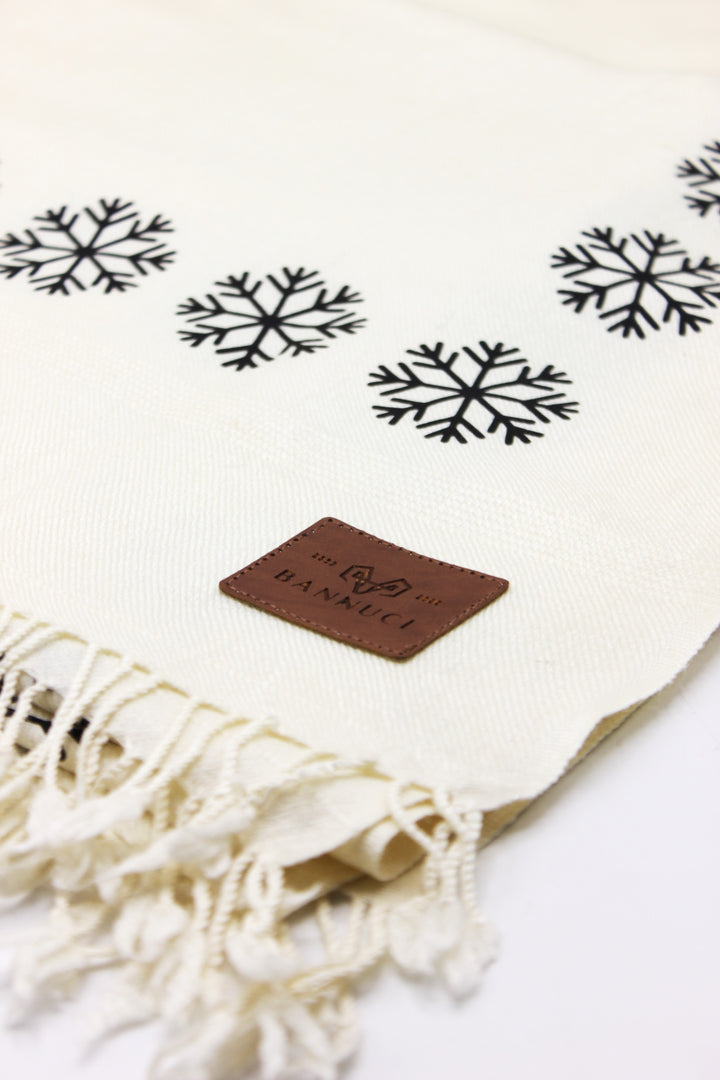 Premium Quality  Snowflakes Off-White Pure Woolen Shawl