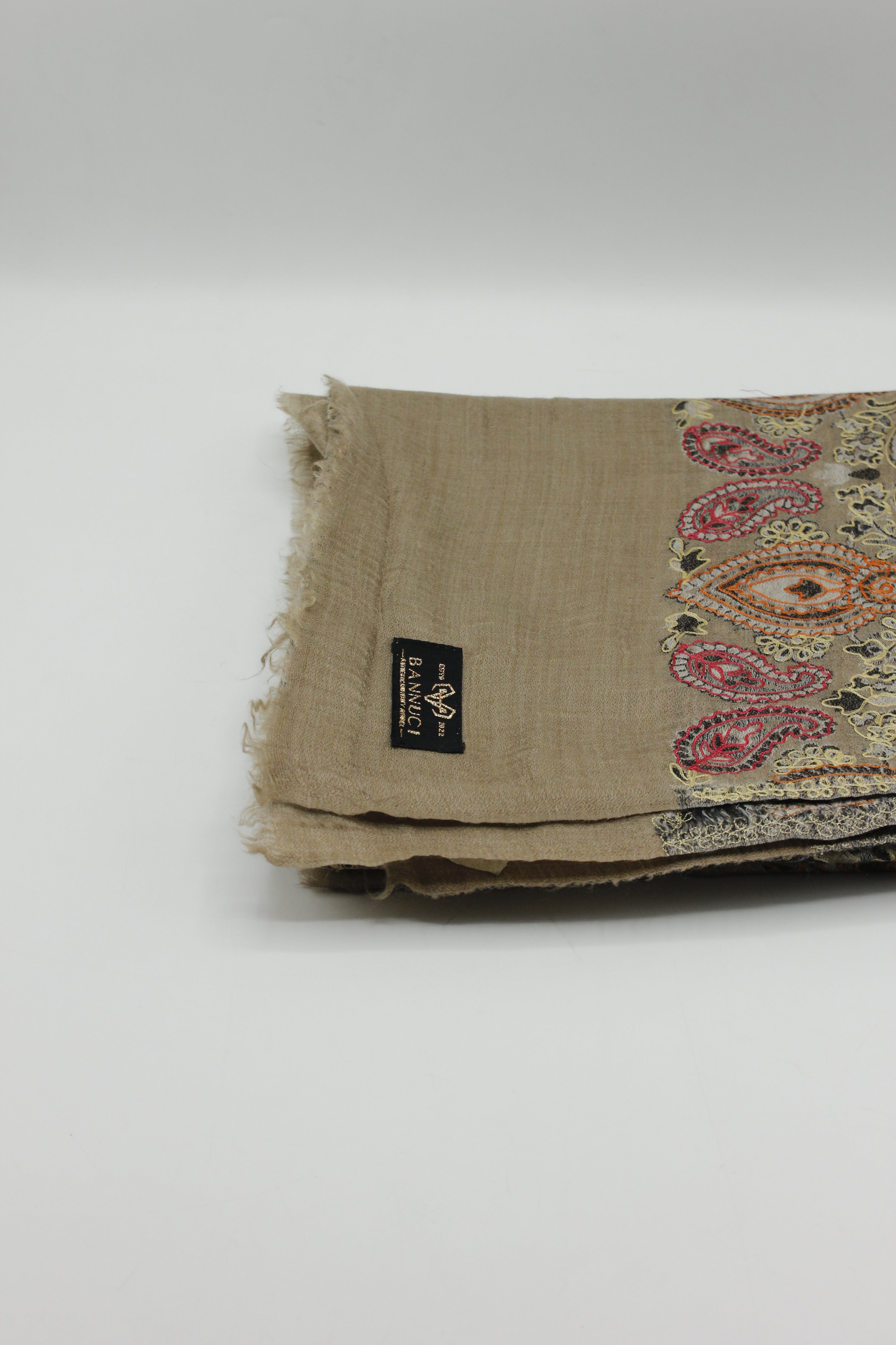 raymond woolen shawls price