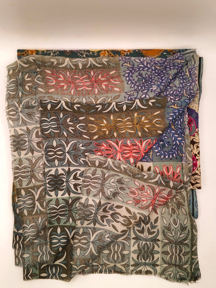 Kalmkar Shawl With Machine Ari Work