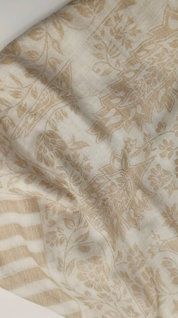 Premium Quality Extremely Soft Pashmina Kani Shawl