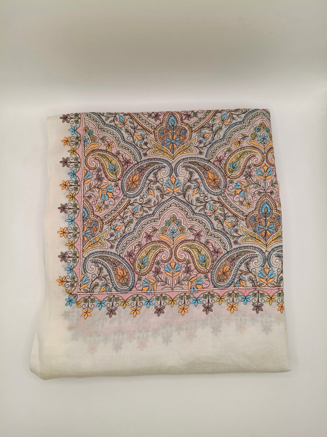 Premium Quality Extremely Soft  Embriodered Sozni Sui Jama Pashmina Shawl
