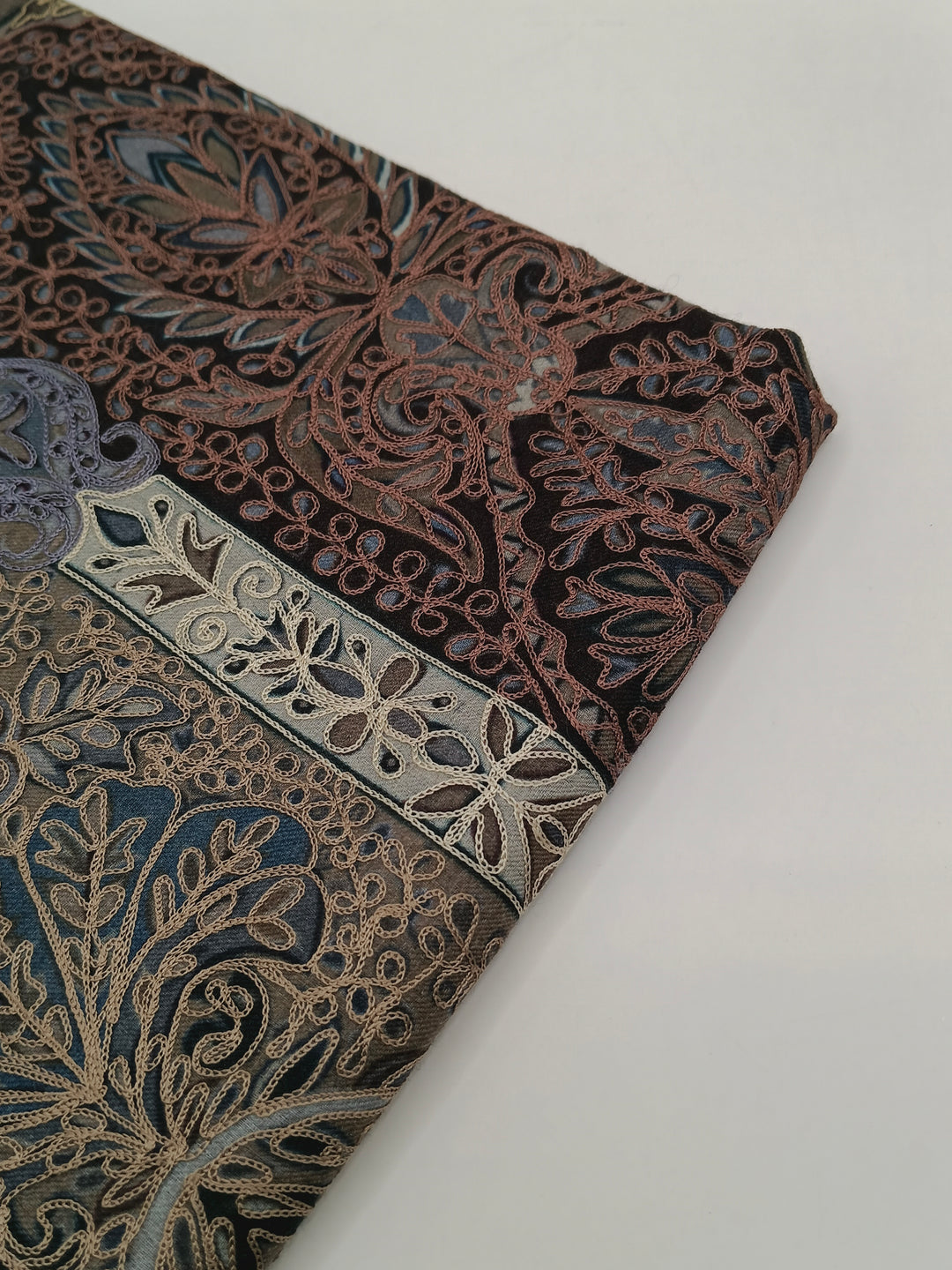 Premium Quality Kalmkar Shawl With Machine Ari Work