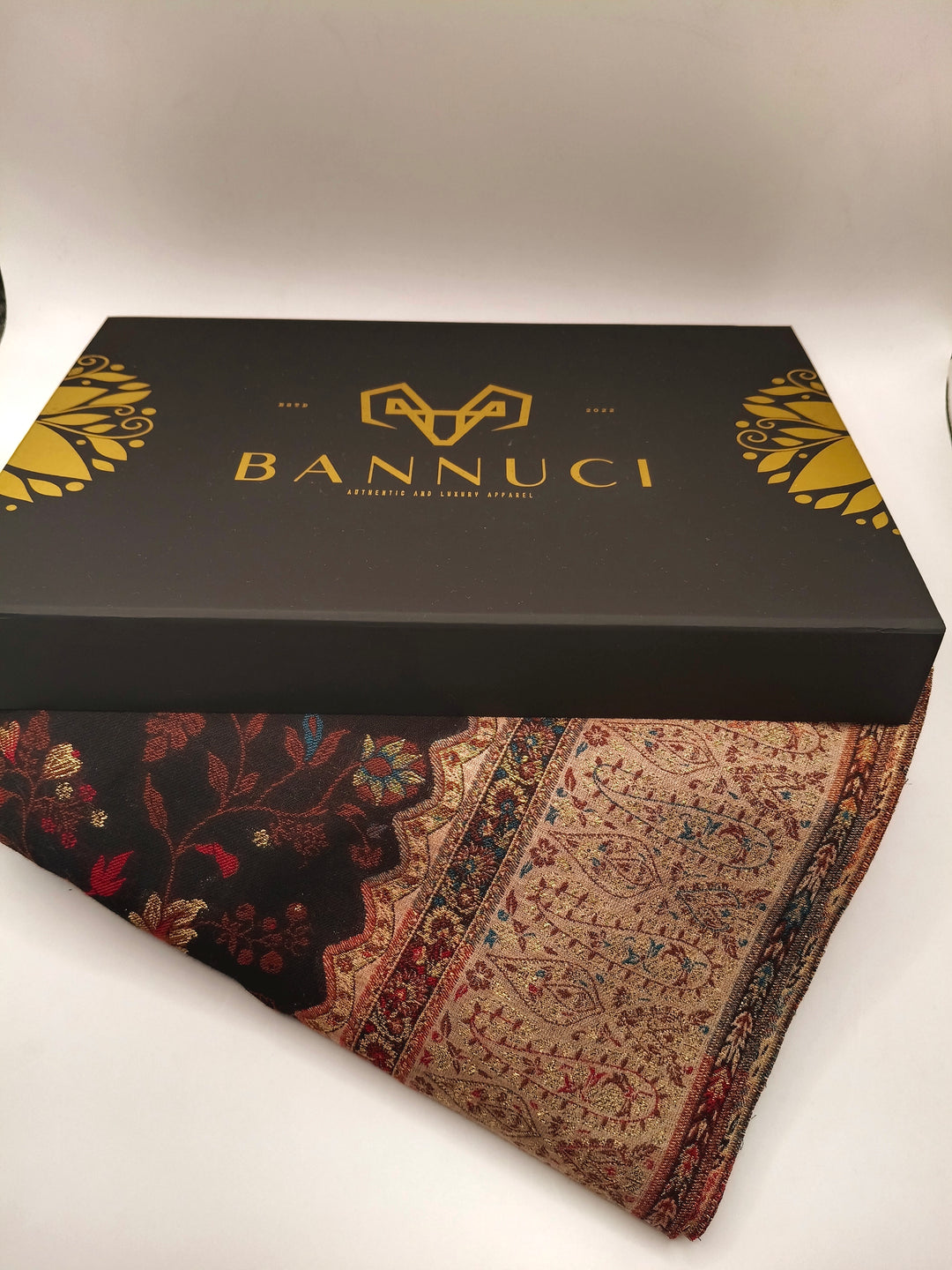 Premium Quality Extremely Soft kani Pashmina Cashmere Shawl
