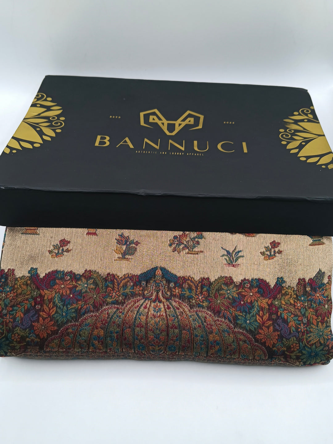 Premium Quality And Extremely Soft Moonlight  Multi Color  kani Pashmina  Shawl
