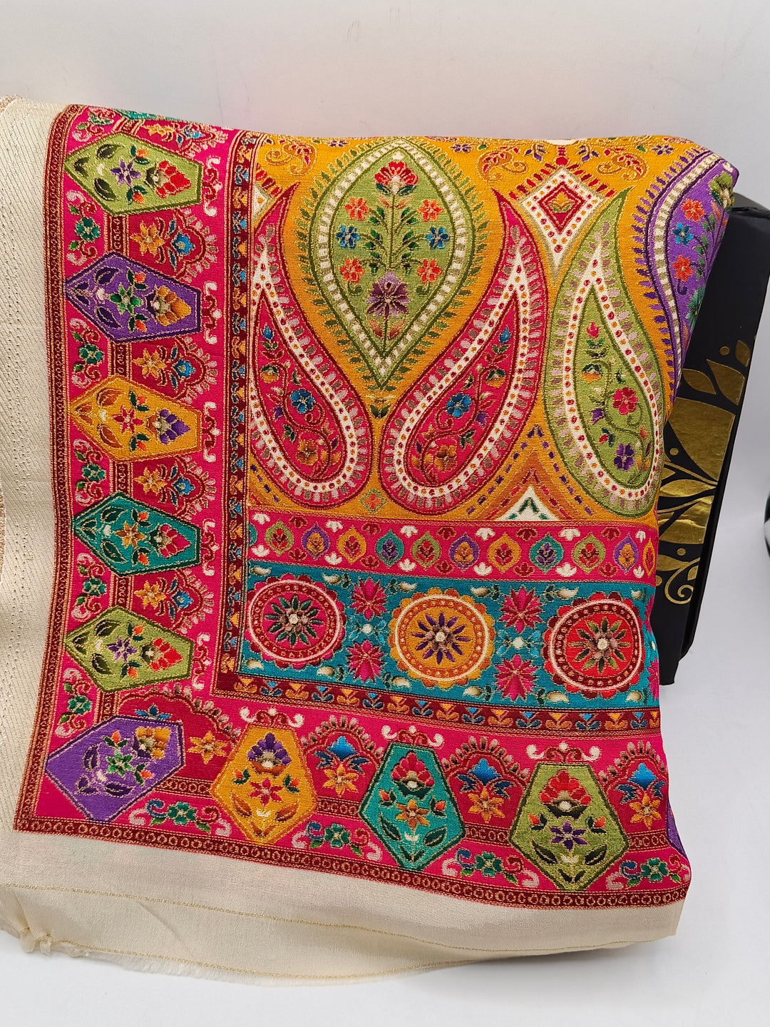 Premium Quality  Multi Color kani Silk Pashmina  Shawl
