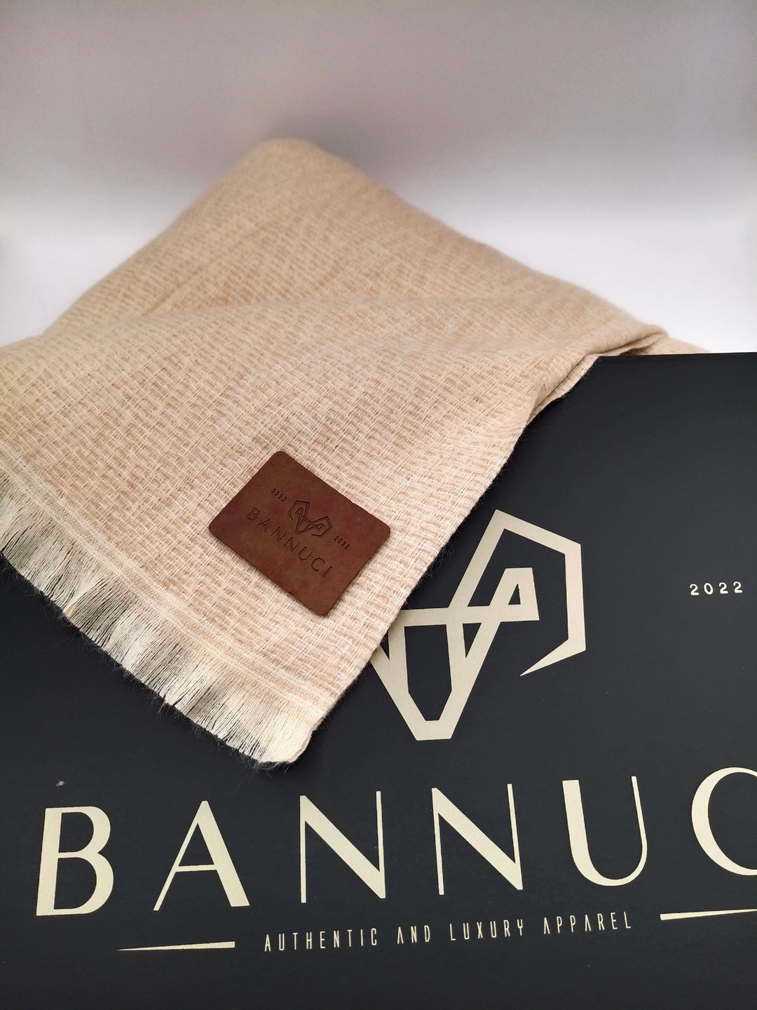 Premium Quality Extremely Soft pure woolen shawl,skin color for men and women