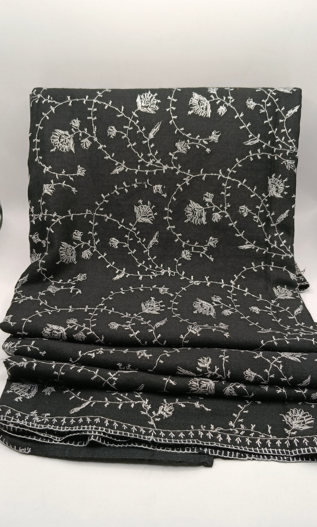 Premium And Extremely Soft Original Handmade Sui Needle Jaal Pure Black Toosh Shawl