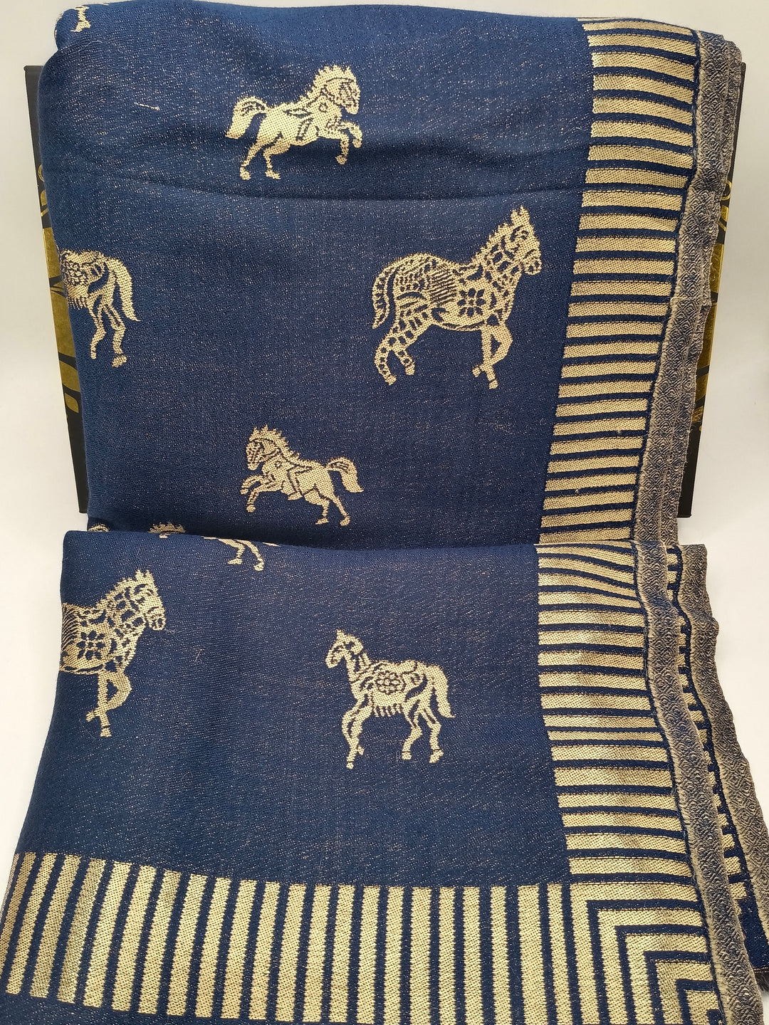 Stallion Design New Trendy Reversible Blue Kani Pashmina Shawl