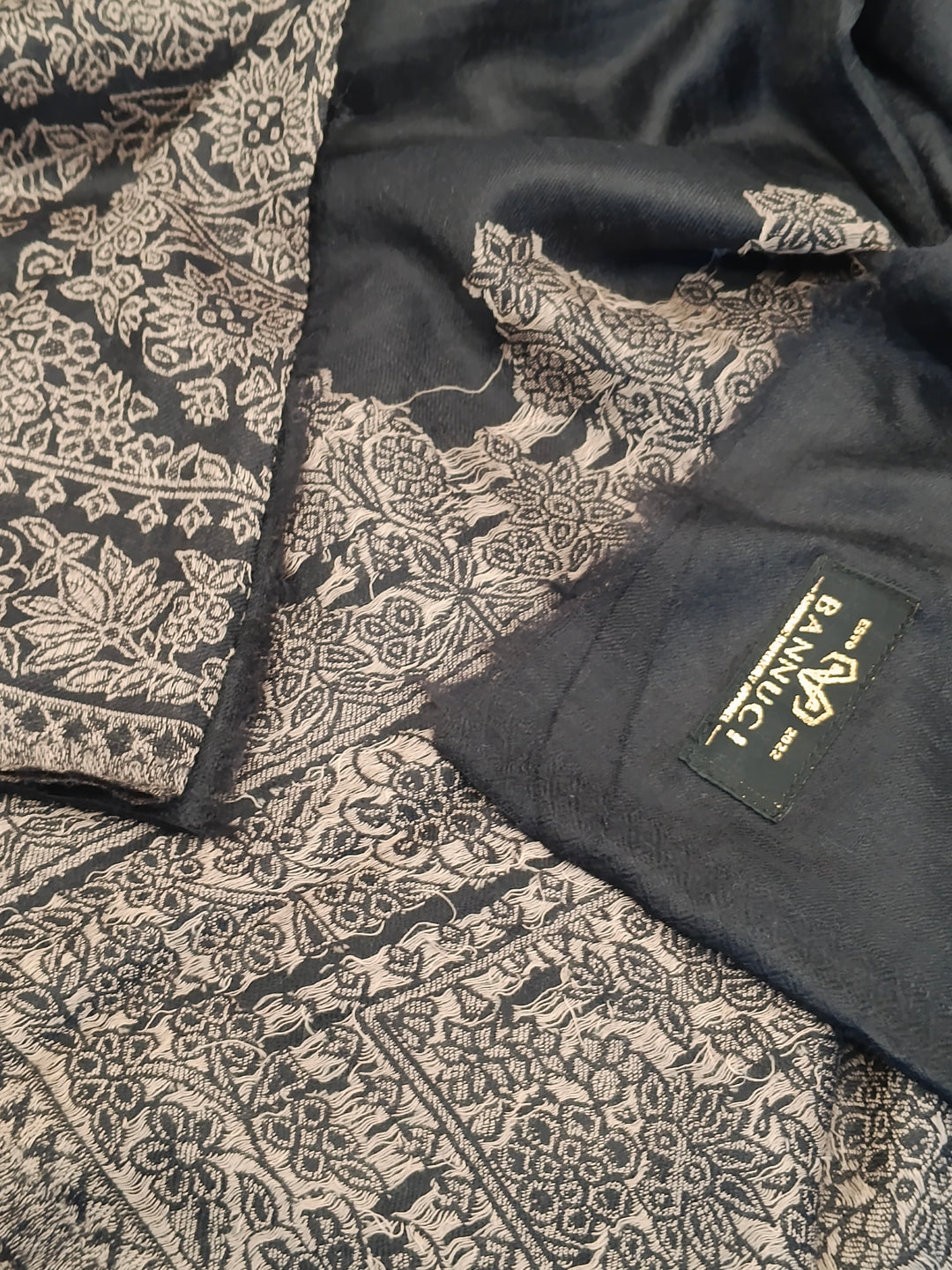 Premium Black Woven Kani Pashmina Cashmere Scarf 3