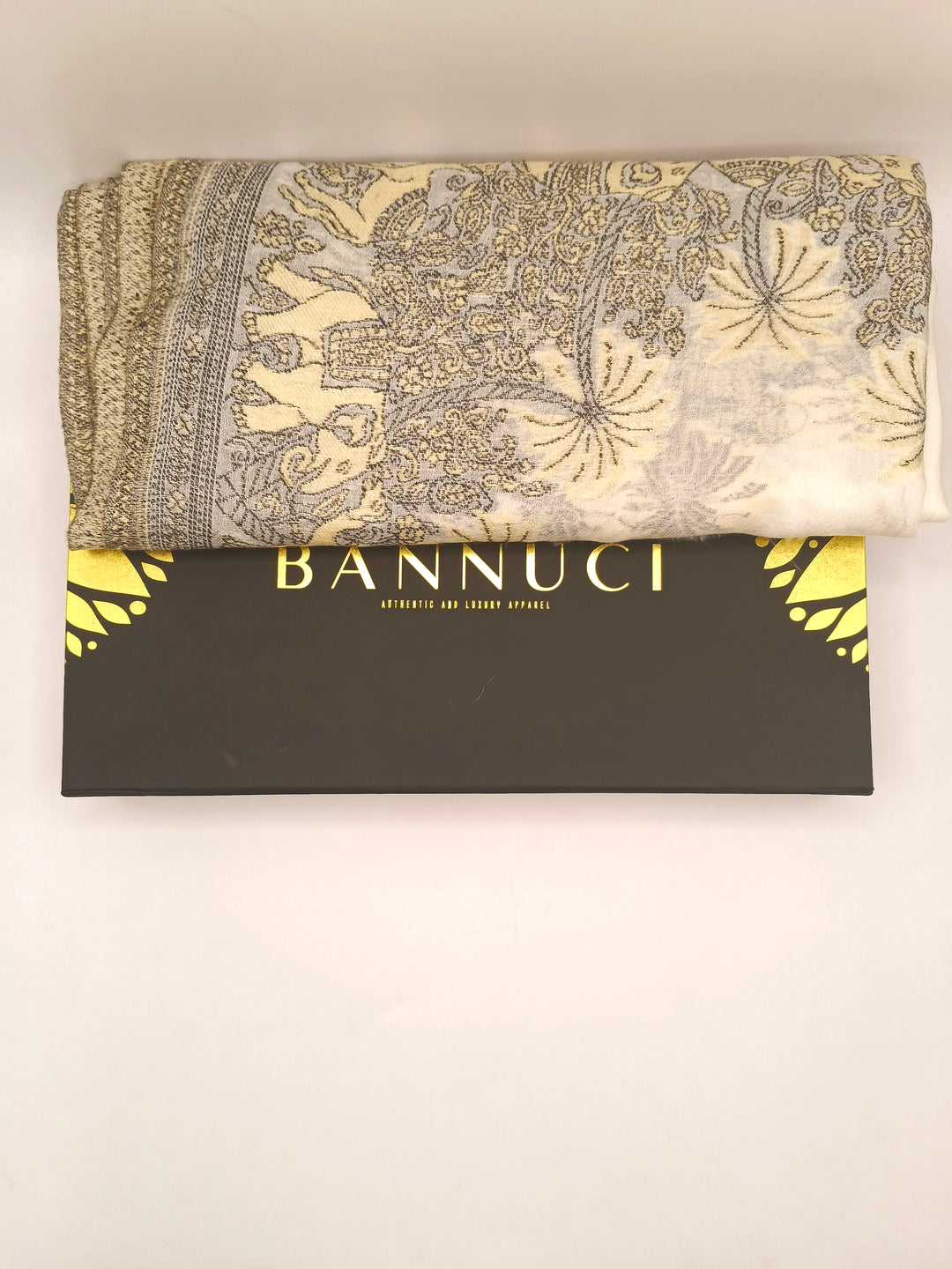 Toosh Kani Shawl With Khadi Pattern