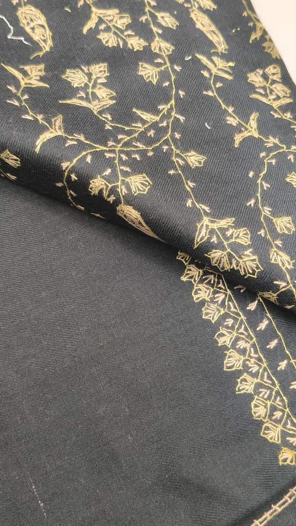 Premium And Extremely Soft Original Handmade Sui Needle Jaal Pure Toosh Shawl