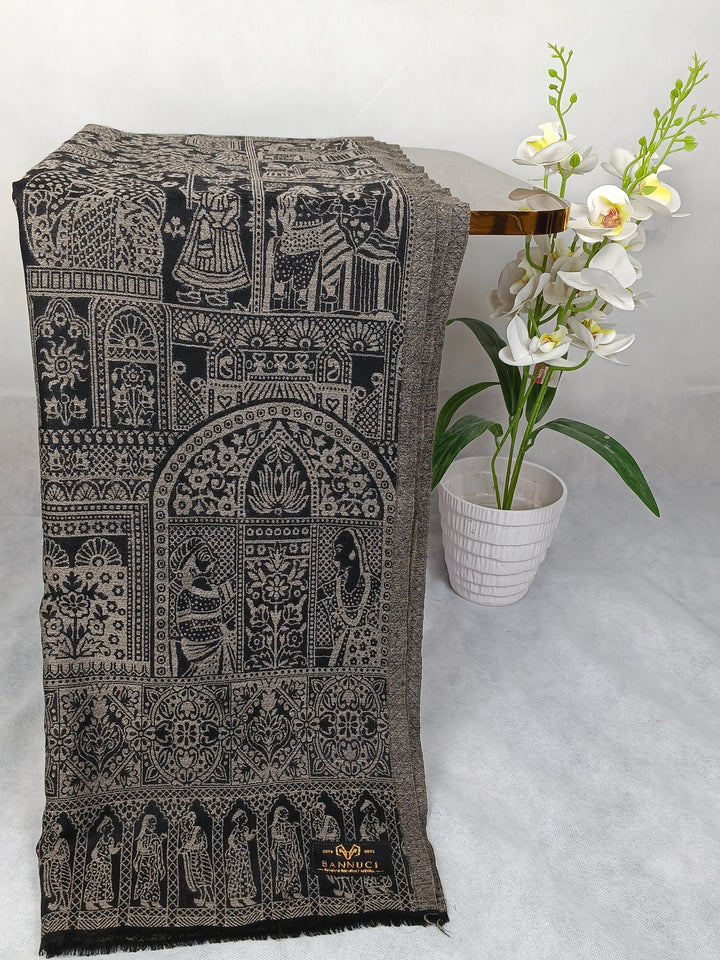 Extremely Soft Pashmina Kani Shawl With Khadi Pattern