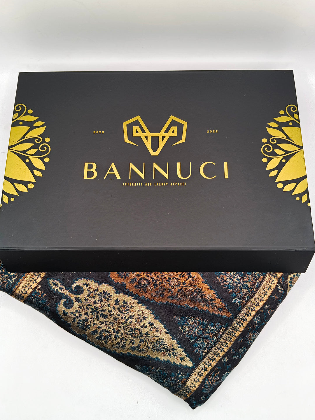 Premium Quality Light Weight kani Silk Shawl