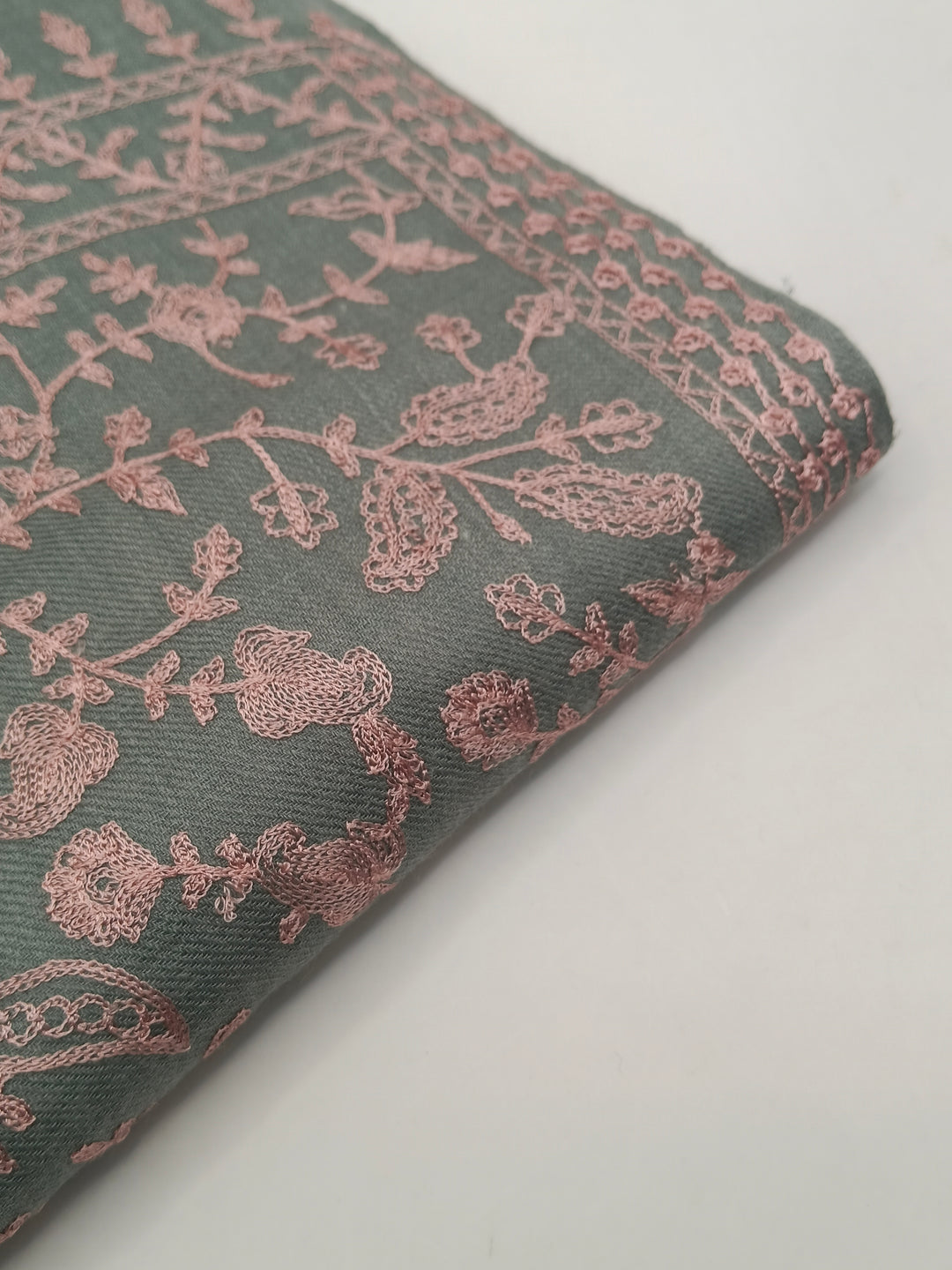 Embroidered Pashmina Shawl With Ari Work