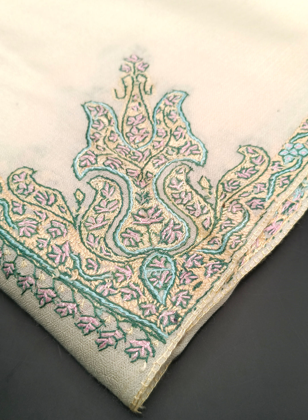 Hand Embroidered Extremely Soft Original Toosh Shawl With Border And 4 Kunj Motifs
