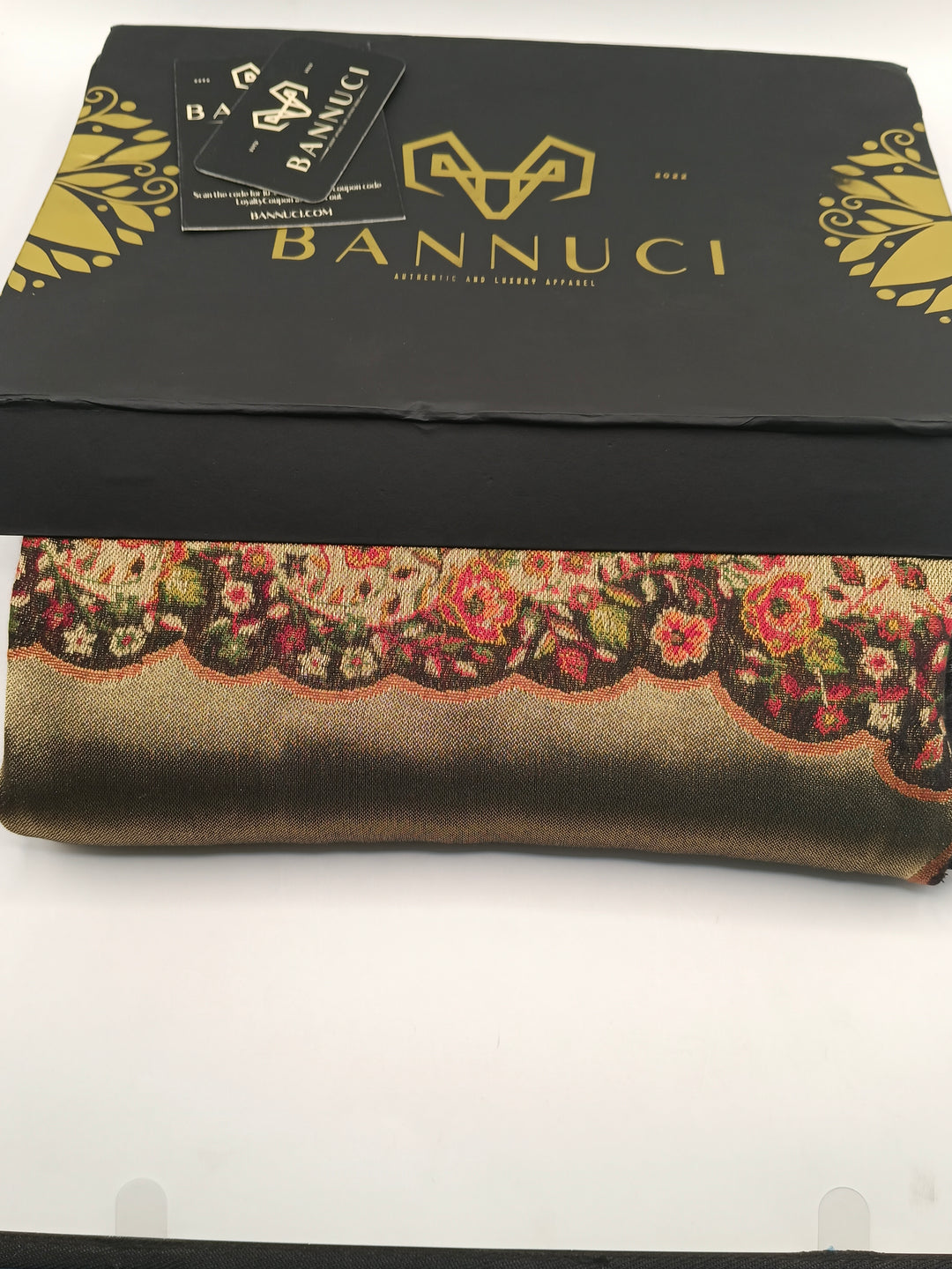 Premium Quality And Extremely Soft Moonlight  Multi Color  kani Pashmina  Shawl