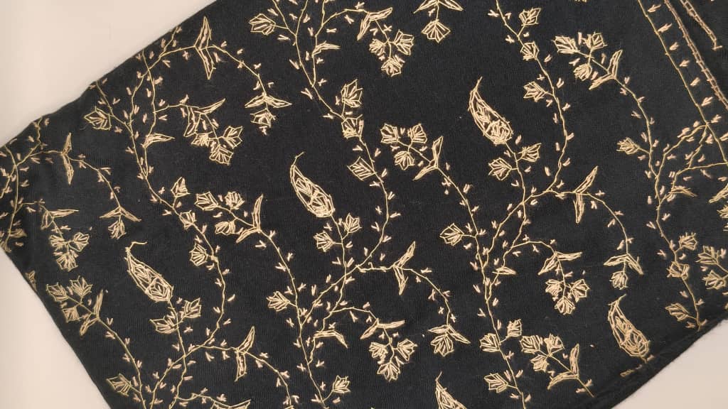 Premium And Extremely Soft Original Handmade Sui Needle Jaal Pure Toosh Shawl