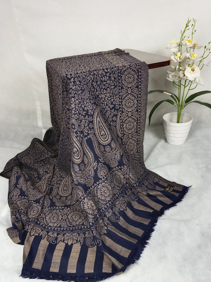 Extremely Soft Pashmina Kani Shawl With Khadi Pattern