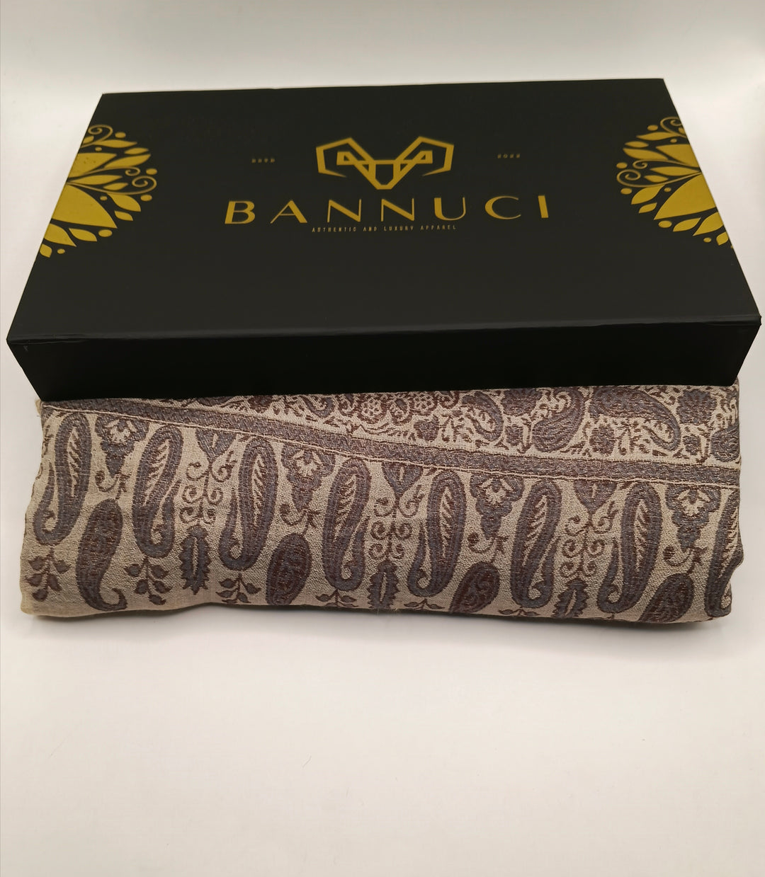Premium Quality Extremely Soft Pashmina Kani Shawl