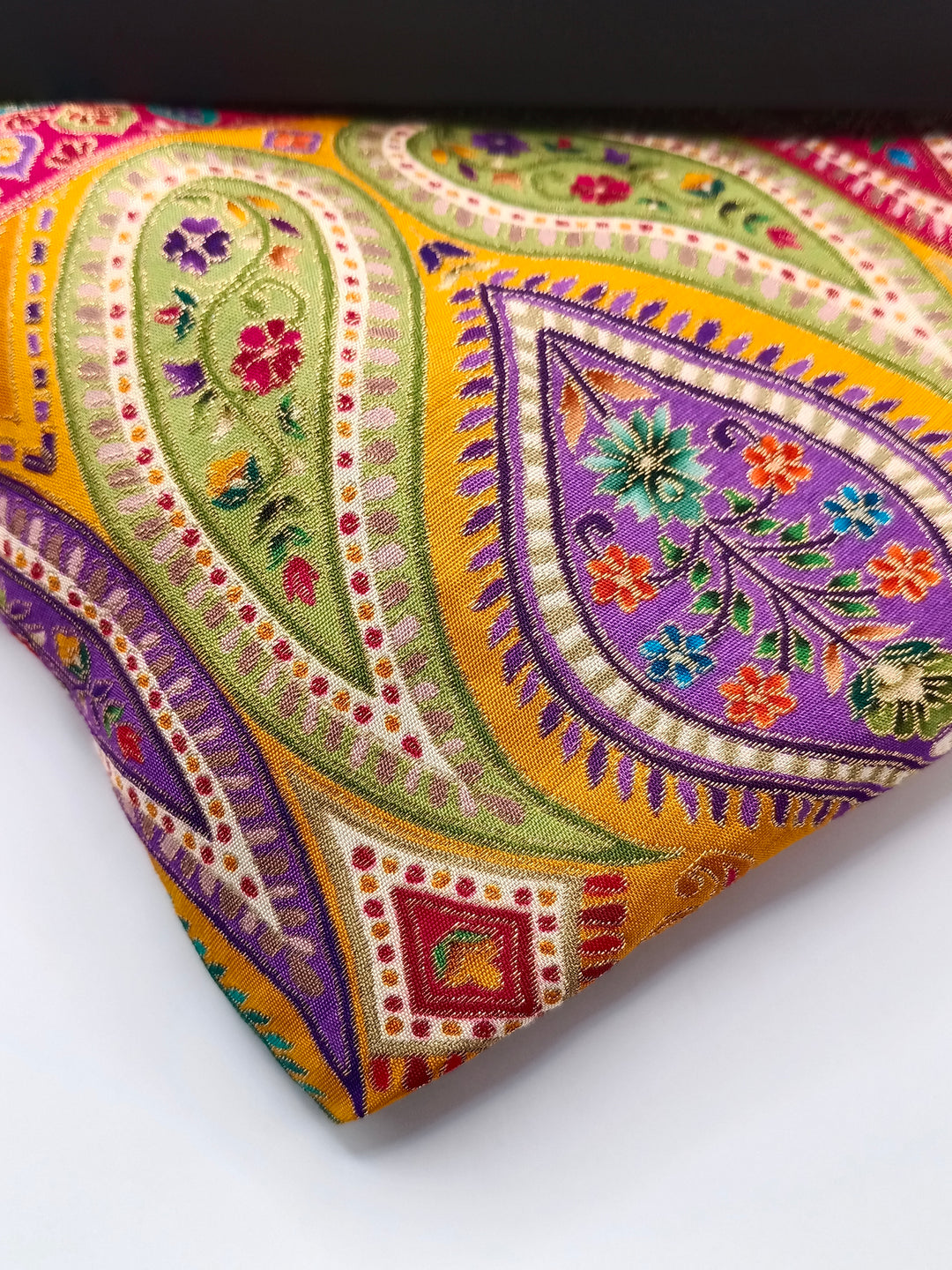 Premium Quality  Multi Color kani Silk Pashmina  Shawl