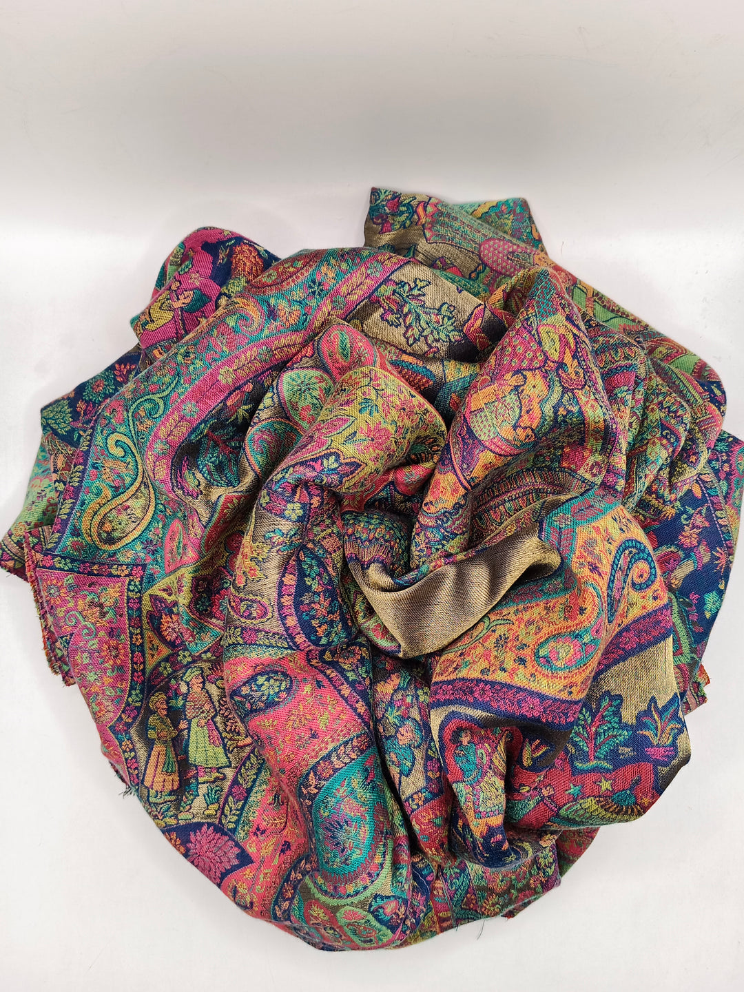 Premium Quality And Extremely Soft Moonlight  Multi Color  kani Pashmina Cashmere Shawl