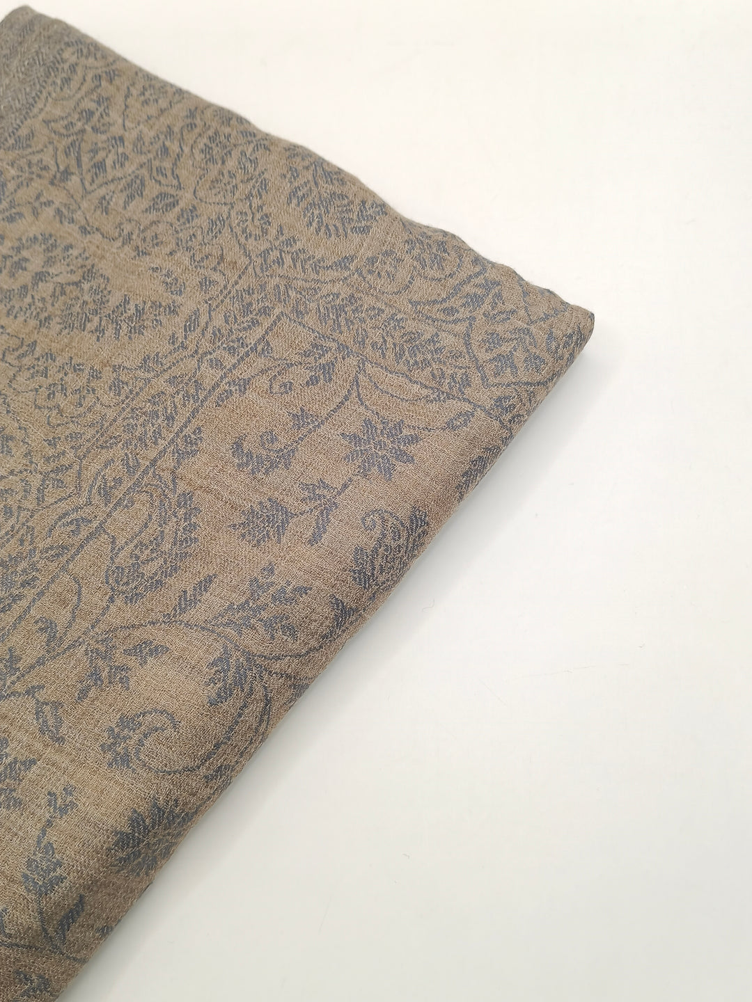 Premium Quality Extremely Soft Pashmina Kani Shawl