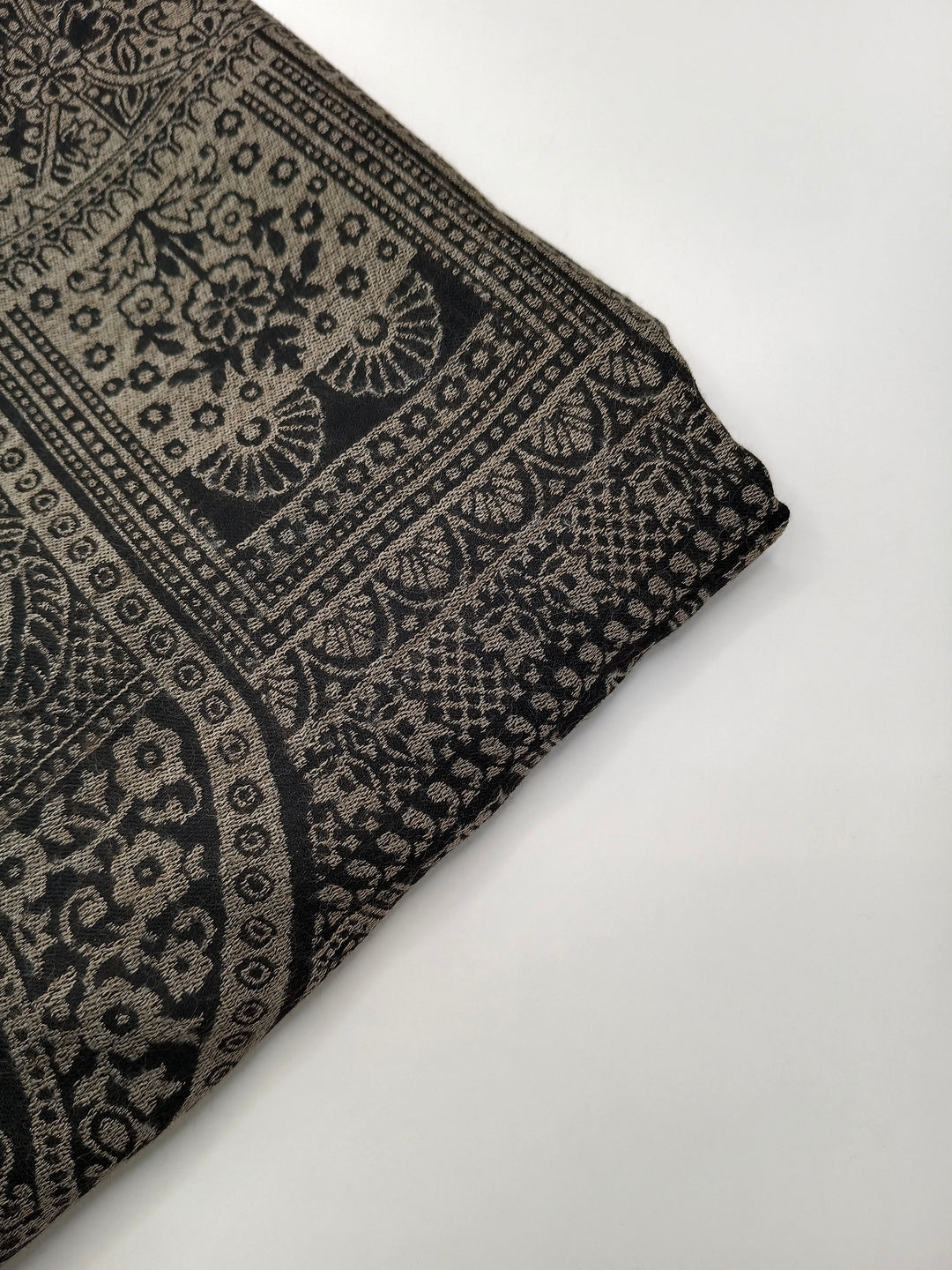 Extremely Soft Pashmina Kani Shawl With Khadi Pattern