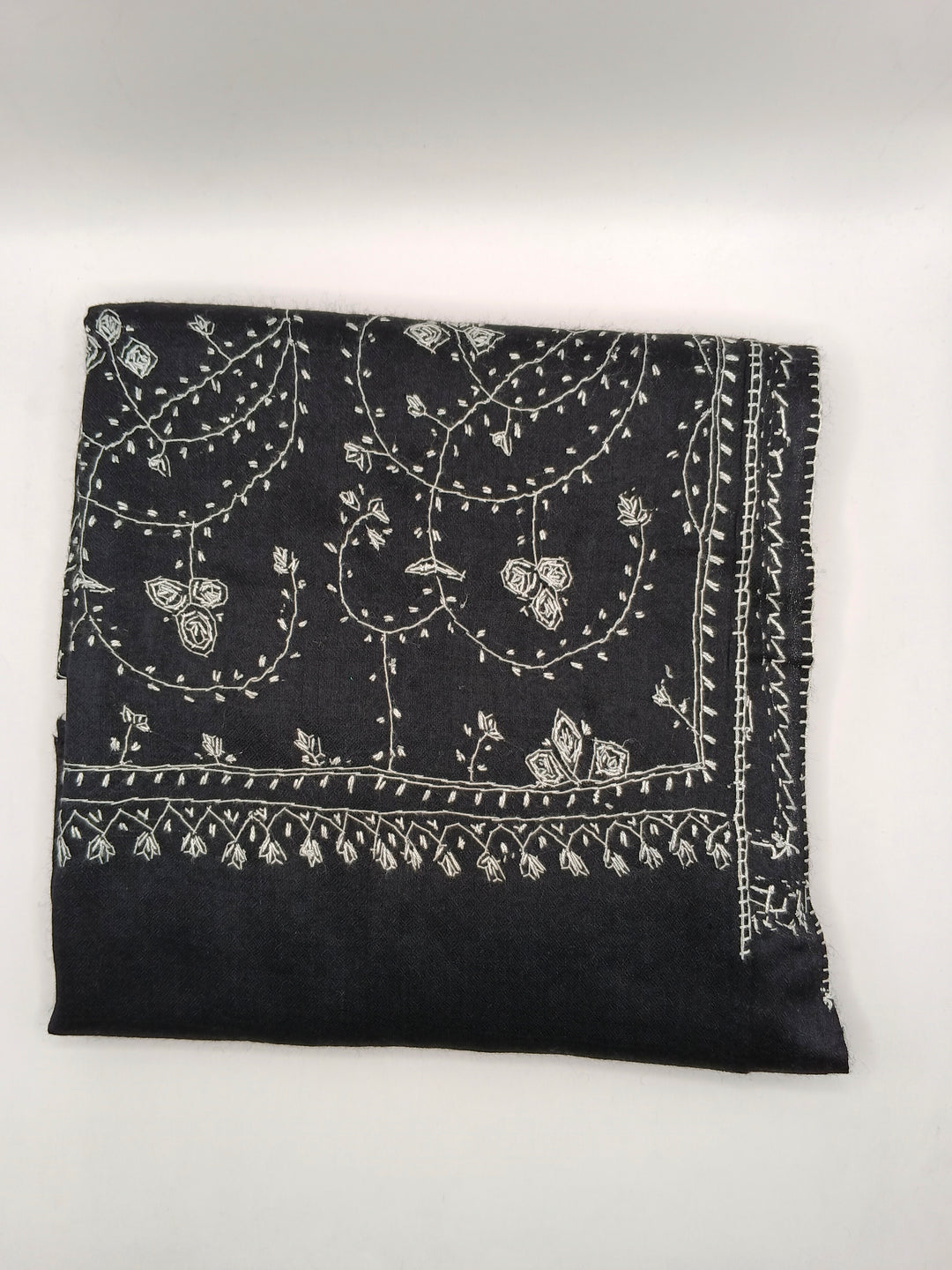 Premium And Extremely Soft Original Handmade Sui Needle Jaal Pure Toosh Shawl