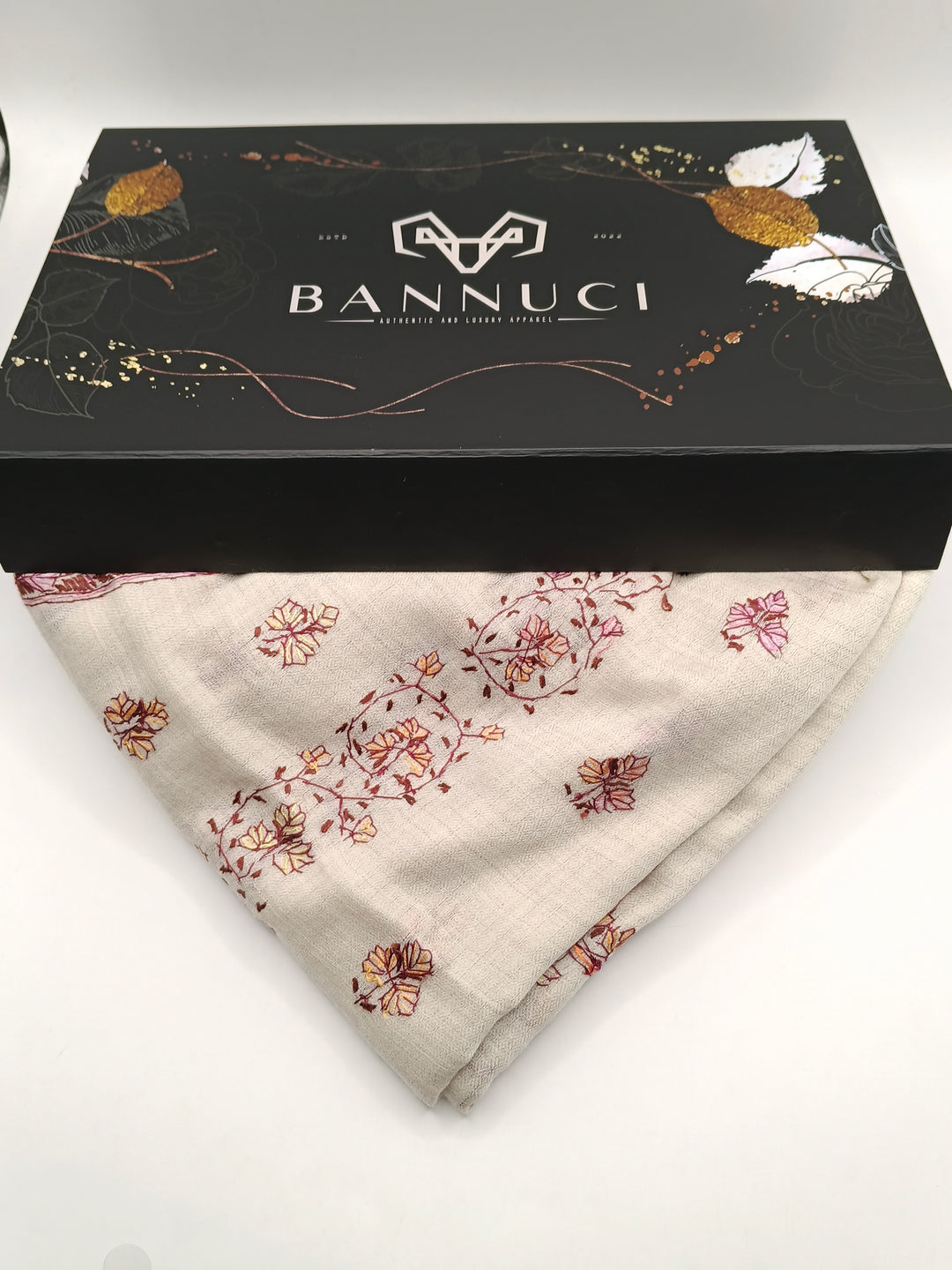 Premium And Extremely Soft Original Handmade Sui Needle Jaal Pure Toosh Shawl