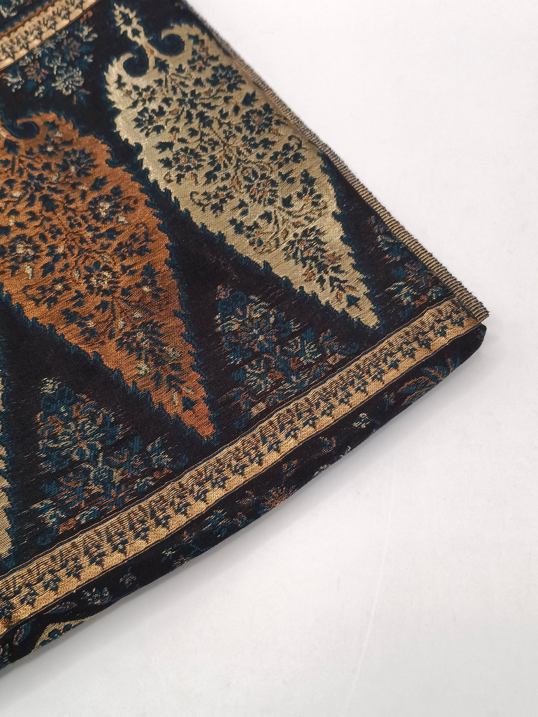 Premium Quality Light Weight kani Silk Shawl