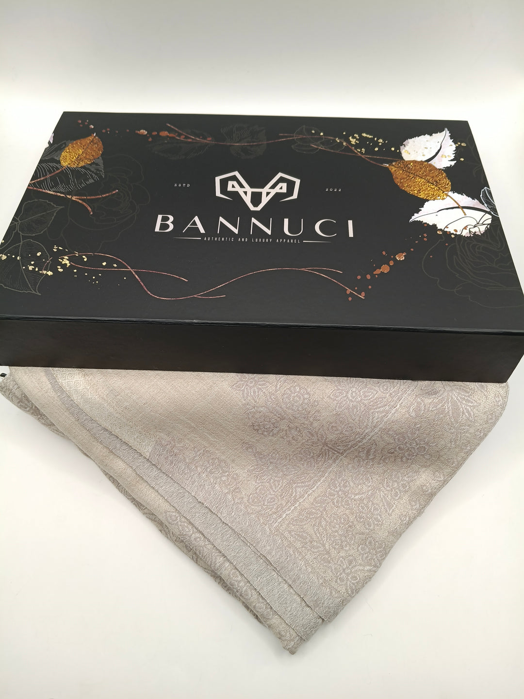 Premium Quality Extremely Soft Pashmina Kani Shawl