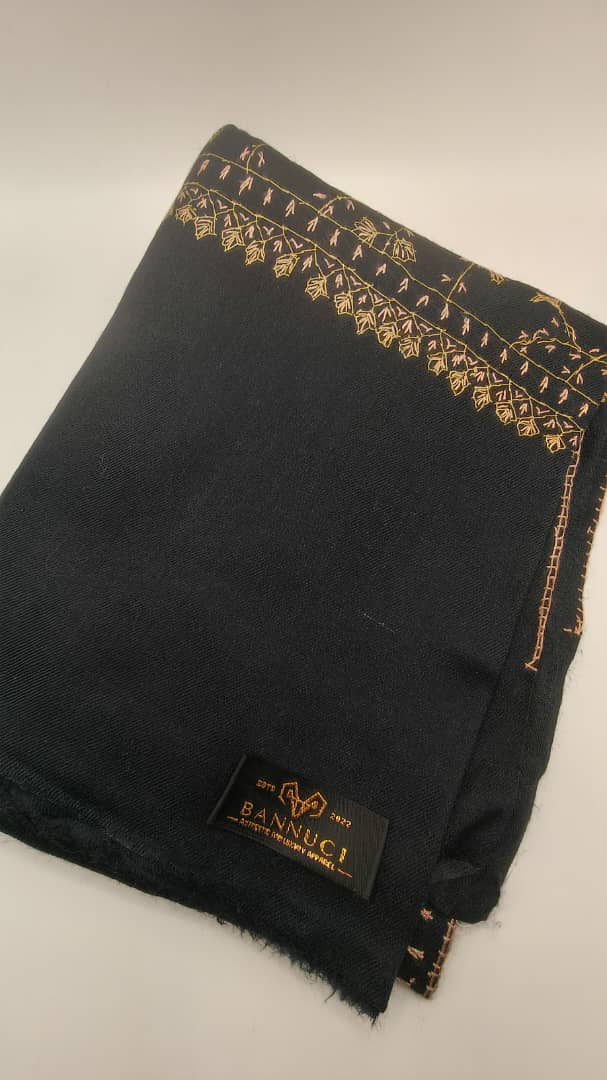 Premium And Extremely Soft Original Handmade Sui Needle Jaal Pure Toosh Shawl