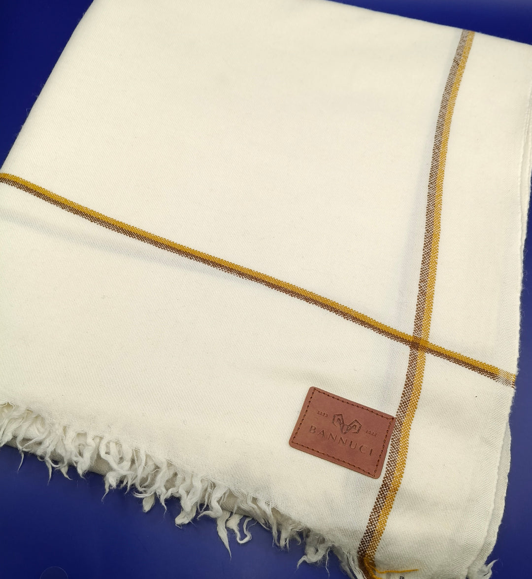 Premium Quality Striped Single Fiber White Woolen Shawl with border