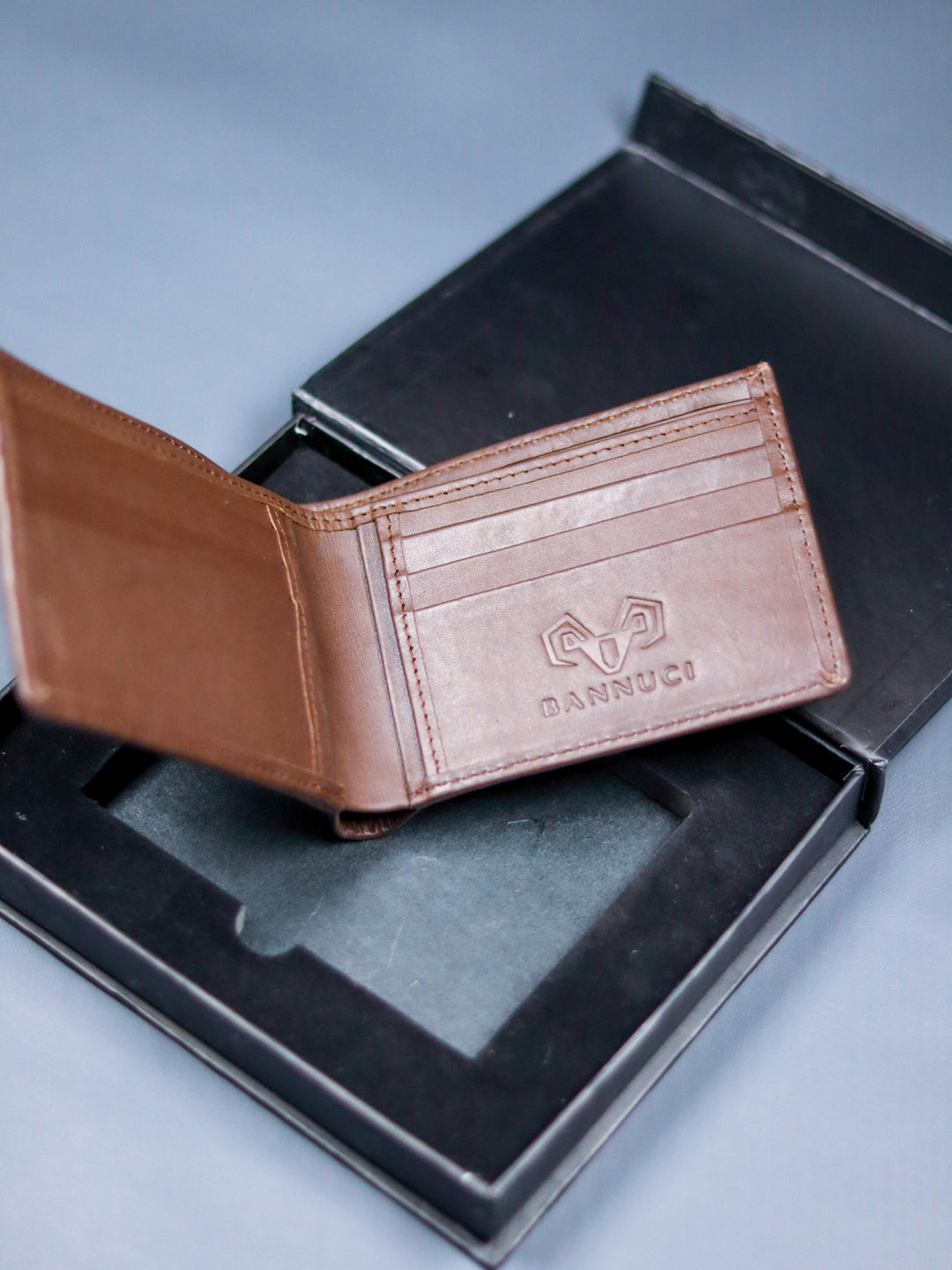 Bifold Crocodile Skin Themed Leather Wallet