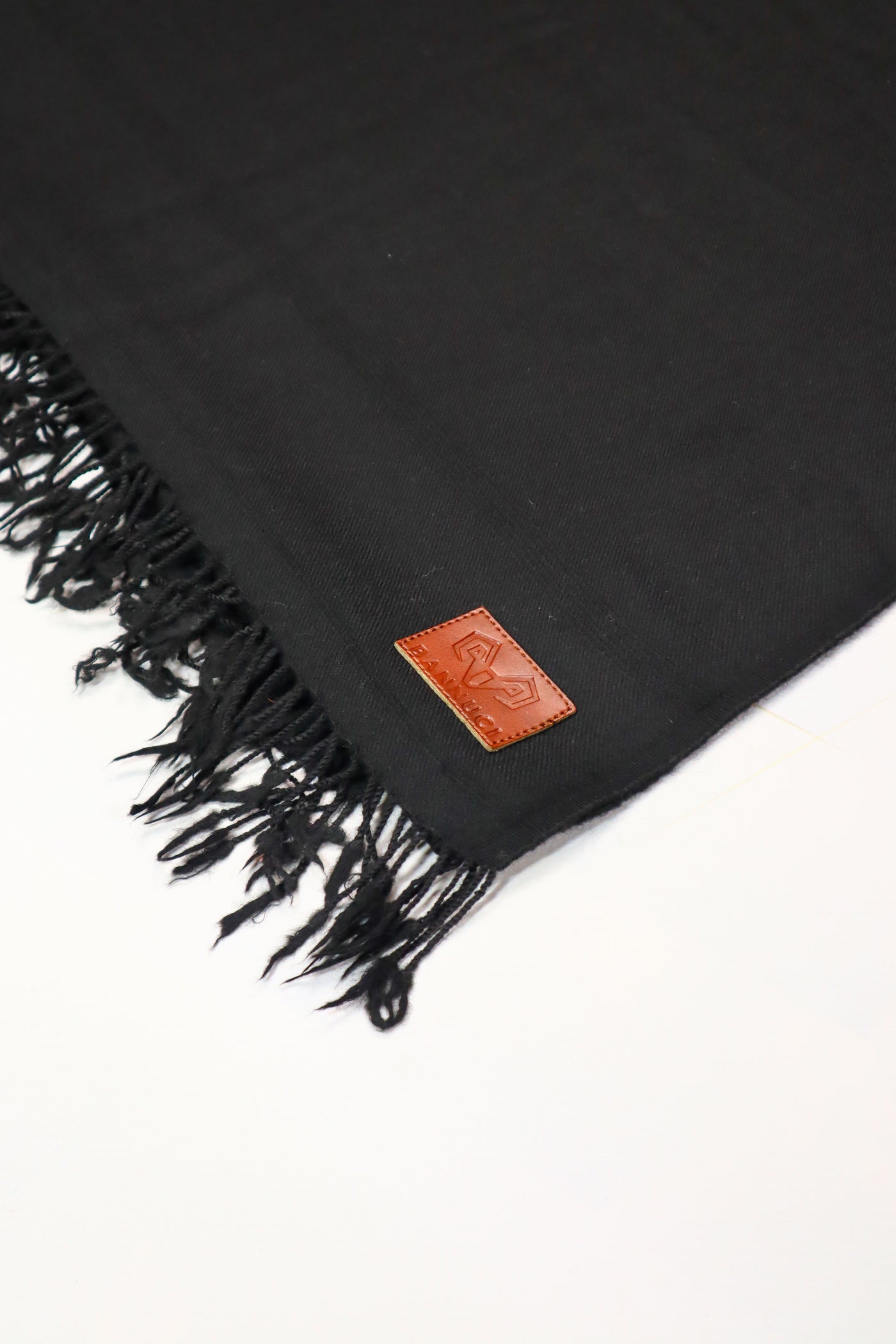 Premium Quality Plain Double Fiber Black Pure Woolen Shawl by BANNUCI